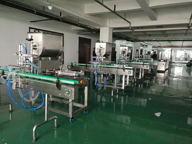 購買辣椒醬灌裝機(jī)，為什么要選擇廣州星格！(圖1)